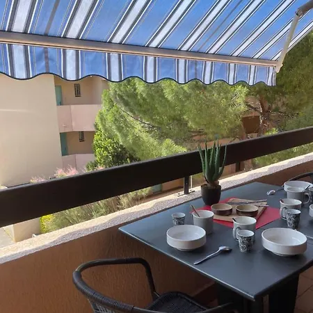 T2 Avec Piscine 5 Mn Des Plages Et Village Apartment *