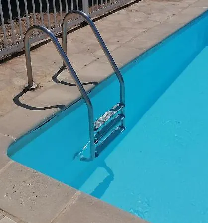 T2 Avec Piscine 5 Mn Des Plages Et Village *